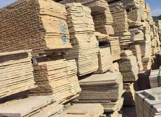 放棄傳統(tǒng)石材，轉(zhuǎn)而選擇仿石材PC磚優(yōu)勢(shì)大(圖3)