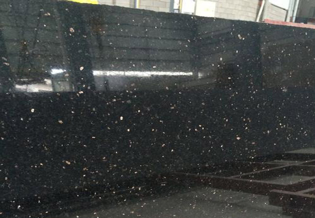 打造個性化空間，地鋪石材搭配新穎設(shè)計(圖1)