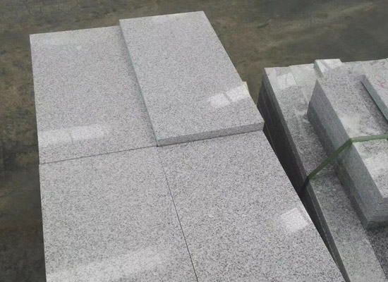 打造高貴典雅的室內(nèi)風(fēng)格，選擇花崗巖石材窗臺(圖2)