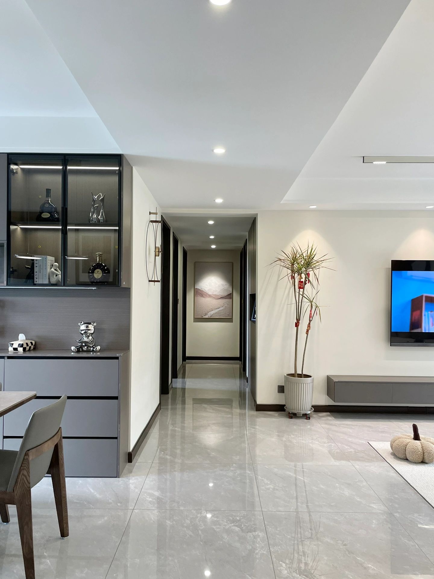 挑選優(yōu)質(zhì)石材，精細(xì)加工樓梯踏步，讓您擁有穩(wěn)固的攀升之路(圖2)