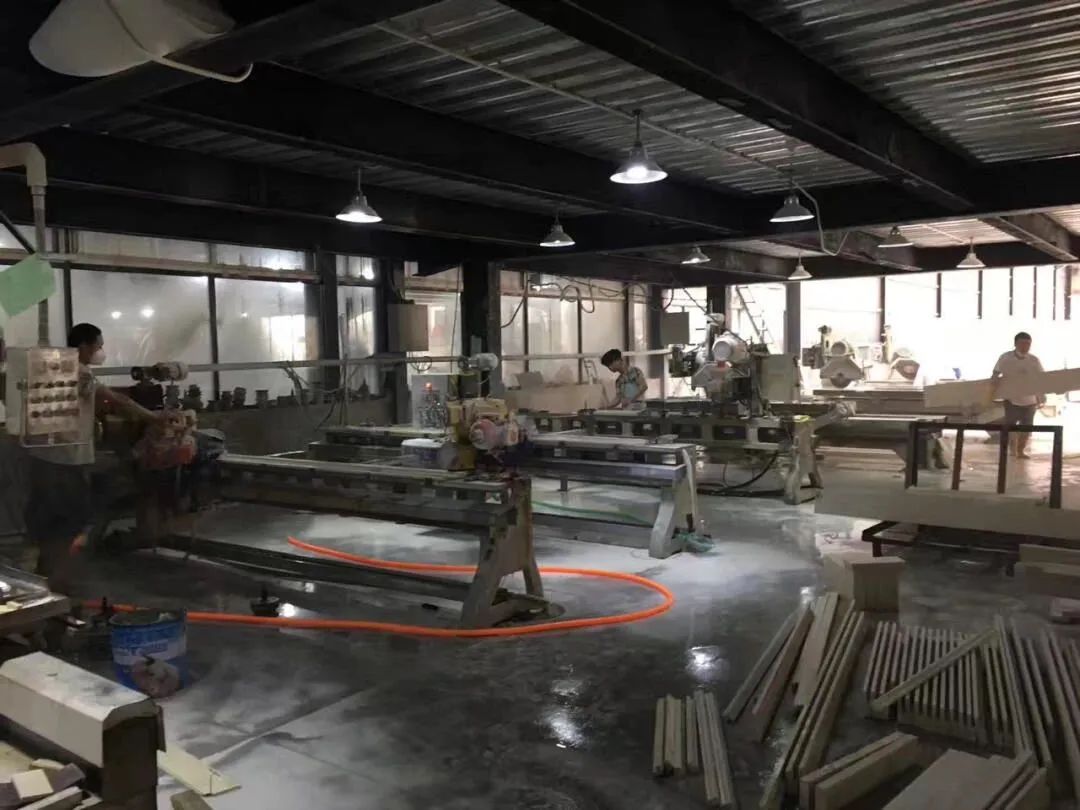 3公分厚300×600石材：芝麻黑、芝麻灰、芝麻白花崗巖種類及價(jià)格(圖1)