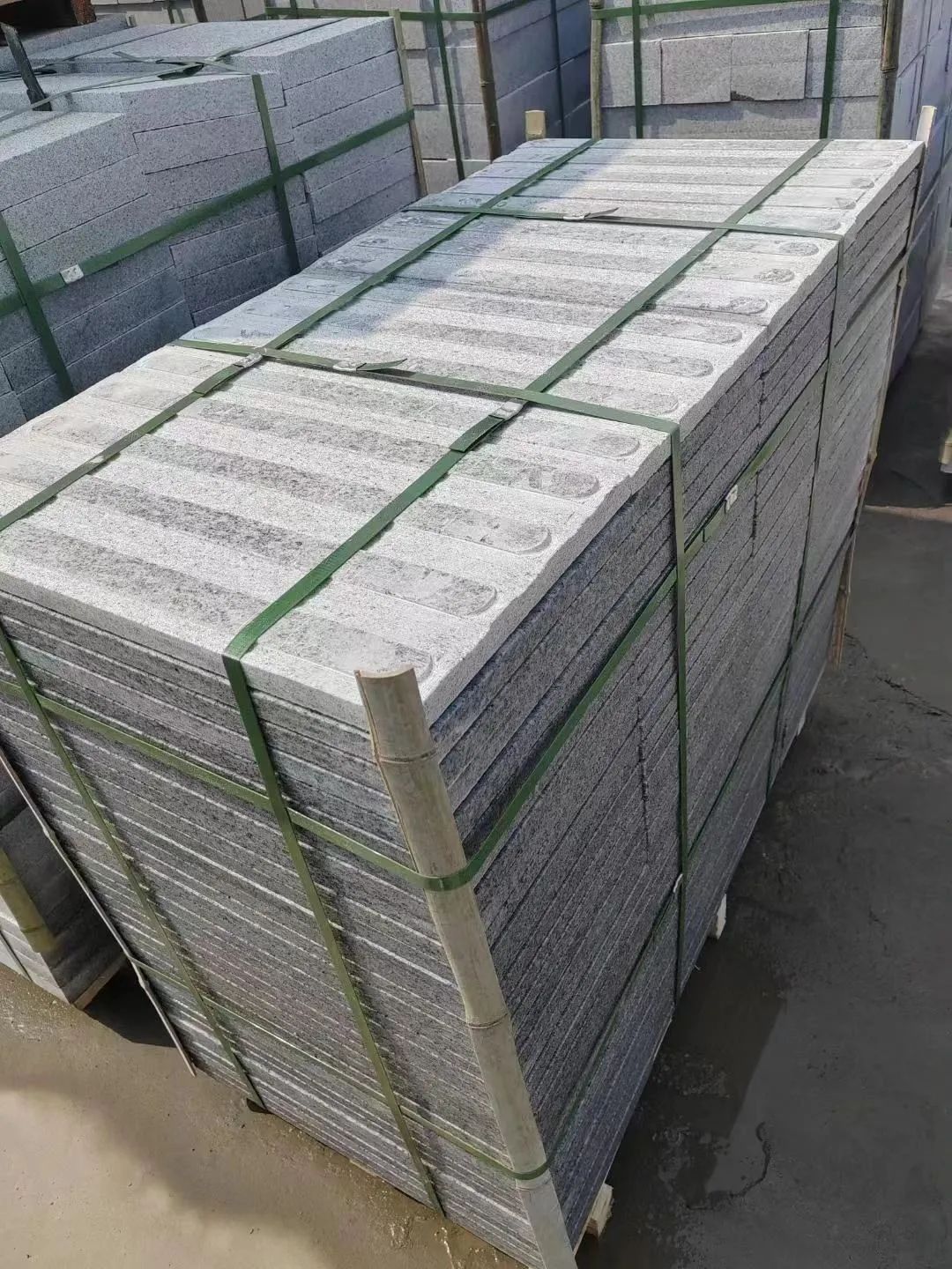 3公分厚300×600石材：芝麻黑、芝麻灰、芝麻白花崗巖種類及價(jià)格(圖15)