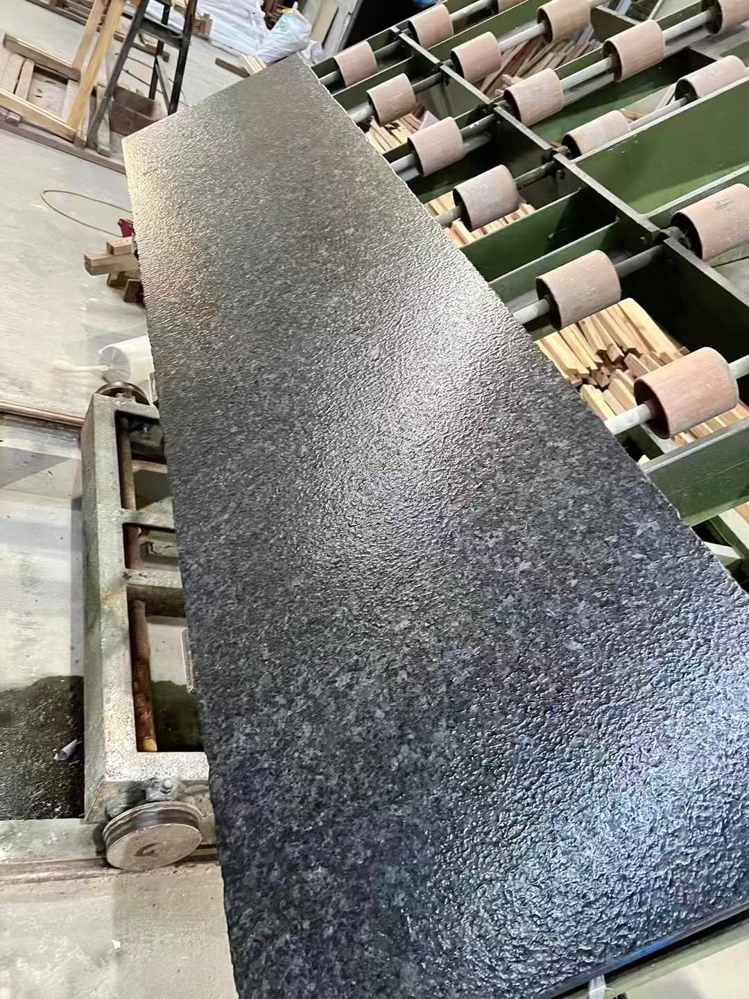 安哥拉黑大理石自然面風(fēng)水球基座(圖5)