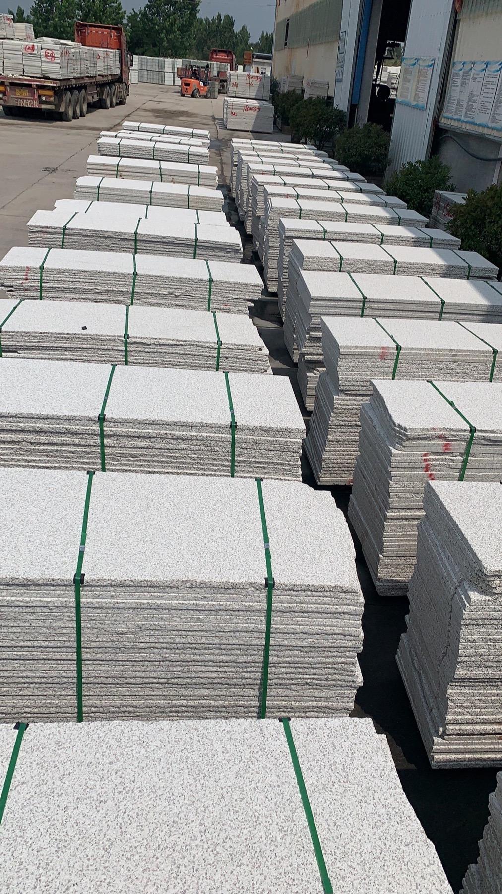 白麻石材廠(chǎng)家批發(fā)花崗巖直銷(xiāo)供應(yīng)商電話(huà)