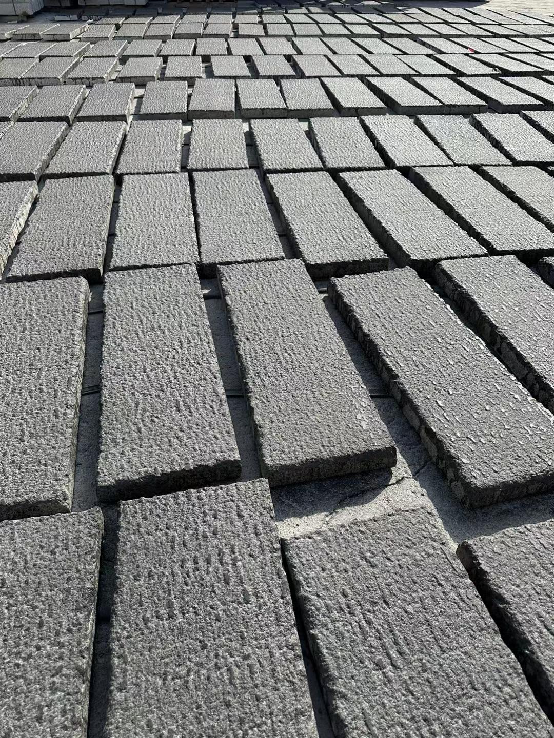 老石板廠家供應(yīng)仿古石材每平方米價格具體多少(圖7)