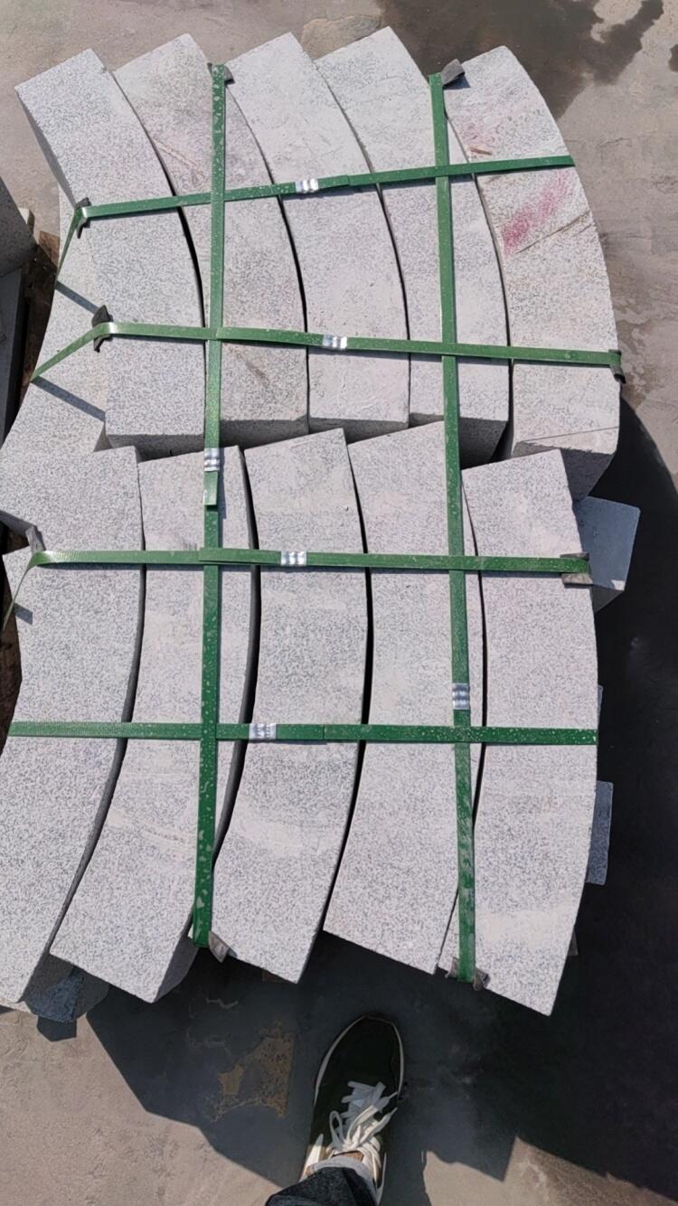 當(dāng)前工地常用芝麻黑路沿石每米報(bào)價(jià)含機(jī)切面火燒面選項(xiàng)(圖4)