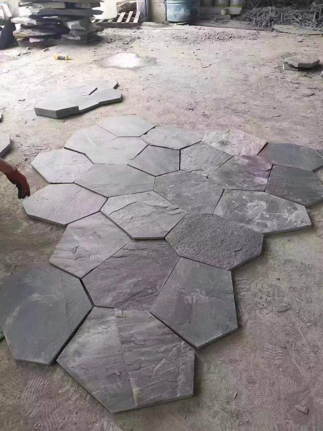 文化石廠家推薦提供的外墻裙文化石表面處理工藝