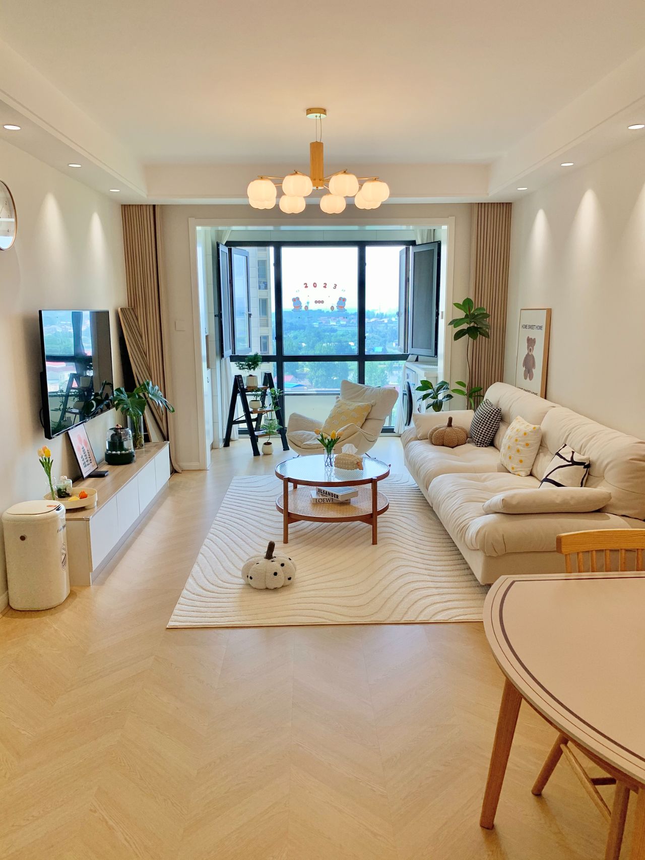 酸枝木貼面實木復(fù)合地板(圖2)