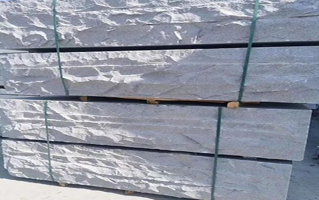 芝麻白花崗巖石材廠家聯(lián)系方式及大理石外墻貼面