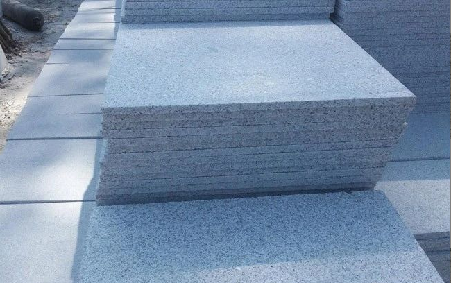 芝麻白花崗巖批發(fā)廠家電話與石材供應(yīng)商(圖4)