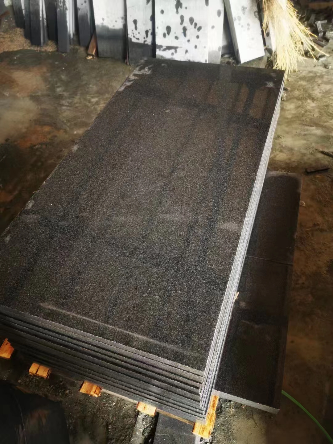 芝麻白花崗巖平緣石(圖2)