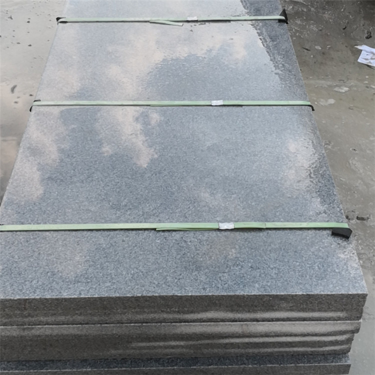 芝麻灰石材價(jià)格貴嗎