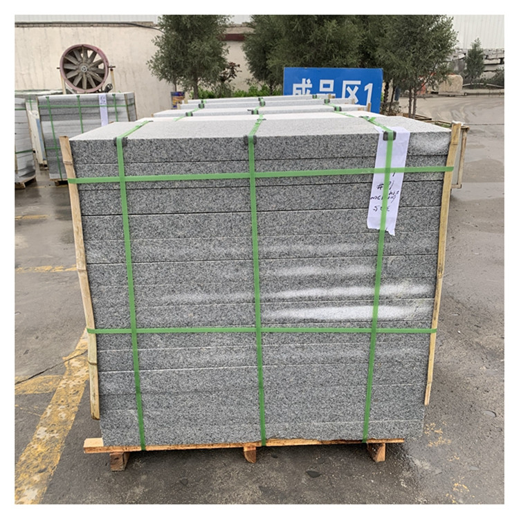 山東芝麻灰礦山產(chǎn)地(圖4)