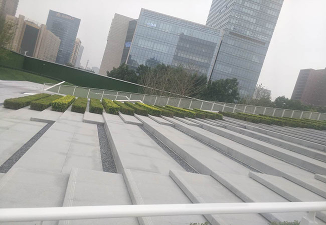 銀點(diǎn)芝麻白石材多少一平