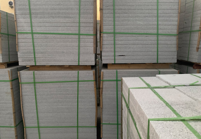 濟(jì)寧芝麻白廠家，濟(jì)寧白麻花崗石價(jià)格多少