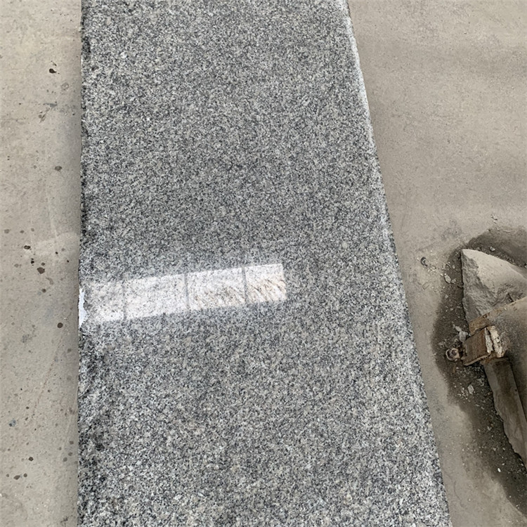 廚房臺面花崗巖污漬清理技巧