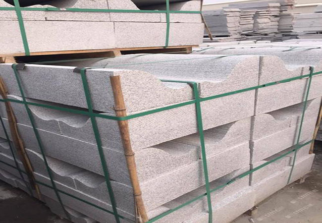 光面芝麻白路緣石價格