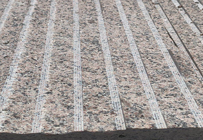 萊州黃金麻板材價格多少