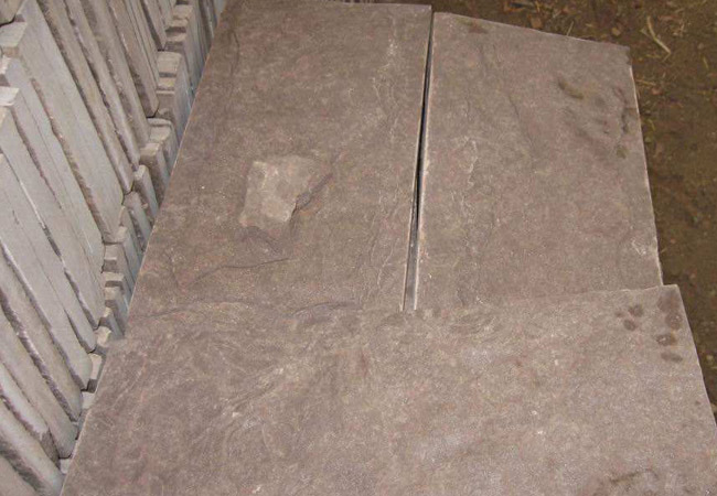 花崗巖路面防滑紋路制作方法