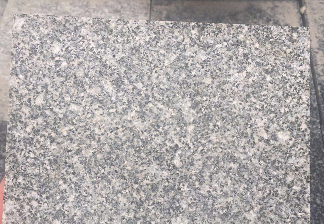 g654芝麻黑游泳池蓋板價(jià)格多少