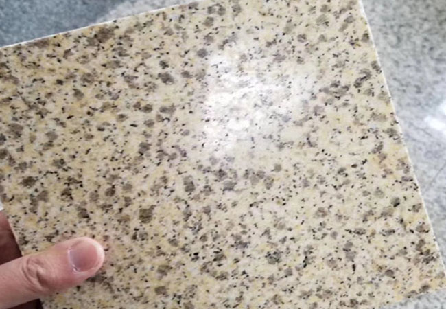 仿黃金麻真石漆工藝(圖1)