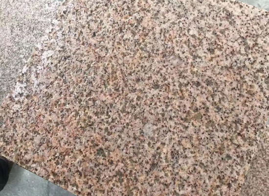 雄安石材批發(fā)市場內(nèi)常年備有常用規(guī)格石材庫存的廠家(圖3)