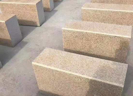 供應(yīng)大理石噴水石雕魚晚霞紅石雕鯉魚躍龍門雕塑