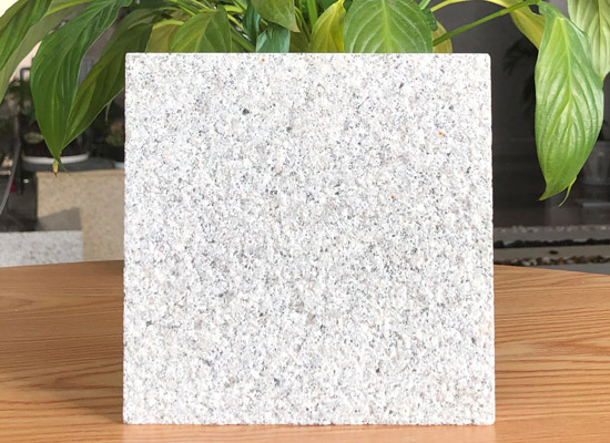 分辨芝麻白石材質量辦法