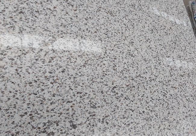 雄安石材批發(fā)市場內(nèi)常年備有常用規(guī)格石材庫存的廠家(圖2)