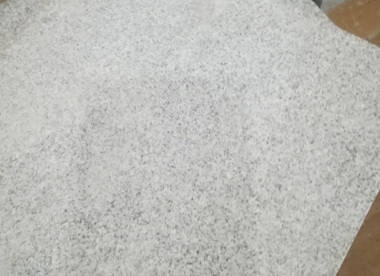 芝麻黑花崗巖廠家聯(lián)系方式石材價格查詢