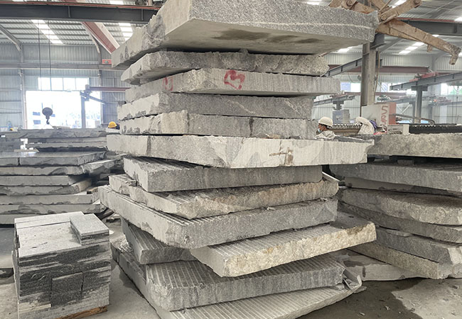 石灰?guī)r板巖片麻巖在濕法切割過程中的粉塵產(chǎn)生差異(圖2)