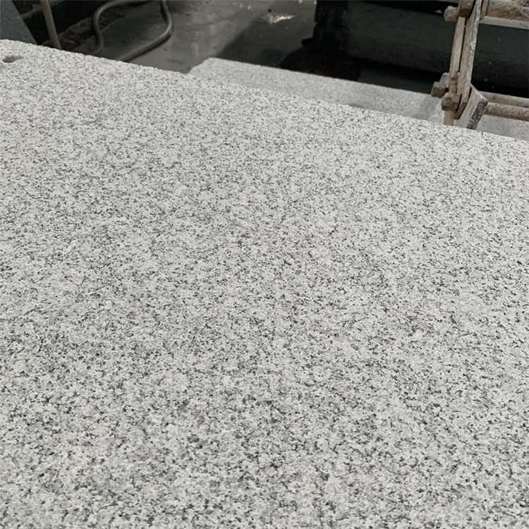 芝麻灰花崗巖光面地面效果圖(圖3)