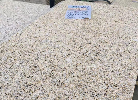 山東芝麻灰石材產(chǎn)地濟(jì)寧臨沂“魯灰，章丘灰花崗巖”加工