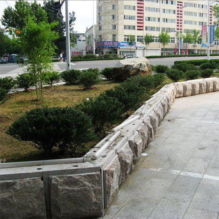 仿芝麻灰花崗巖新材料人行道磚(圖3)