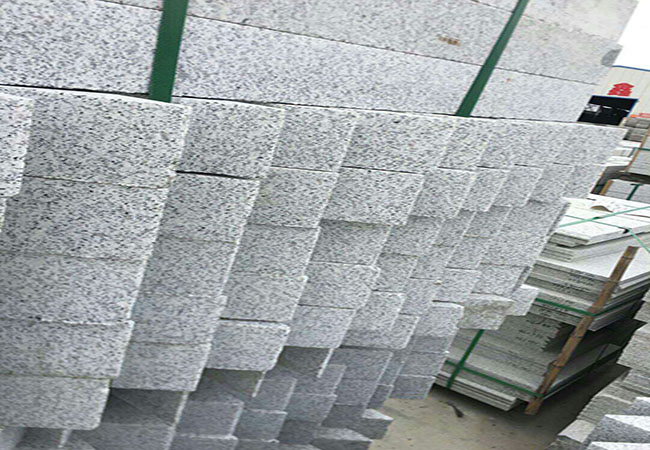 場(chǎng)地面用什么石材價(jià)格便宜