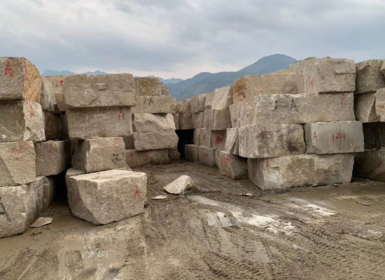 石材廠家生產(chǎn)加工石材雕刻，地鋪，路沿石及外墻干掛石材