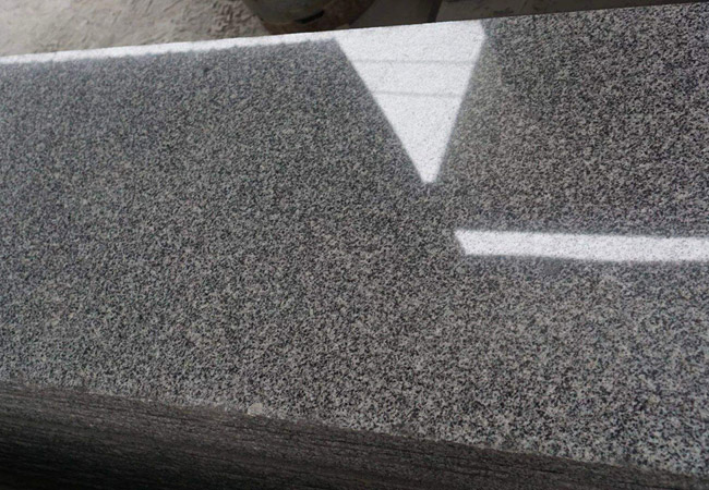 花崗巖石芝麻黑多少一方