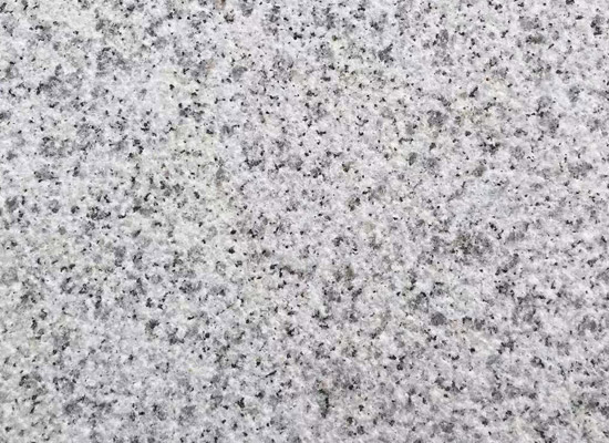 石材人工鋪裝與實(shí)木地板對(duì)比，哪個(gè)更適合你的家居裝修？