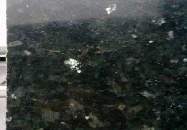 大理石與花崗巖在建筑外墻中的應用對比