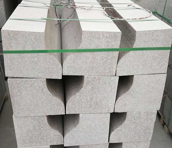 桃花紅路邊石,桃花紅花崗巖側(cè)石多少錢一米,桃花紅大理石路緣石圖片,路牙石(圖4)