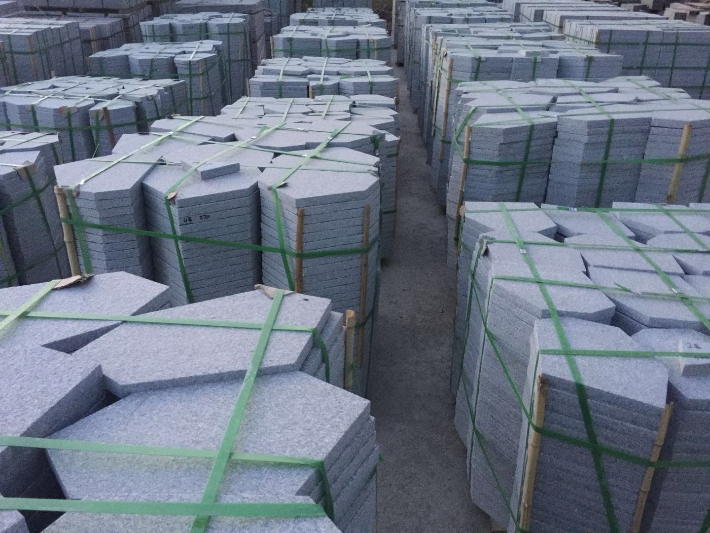 30*60地鋪石價(jià)格(圖4)